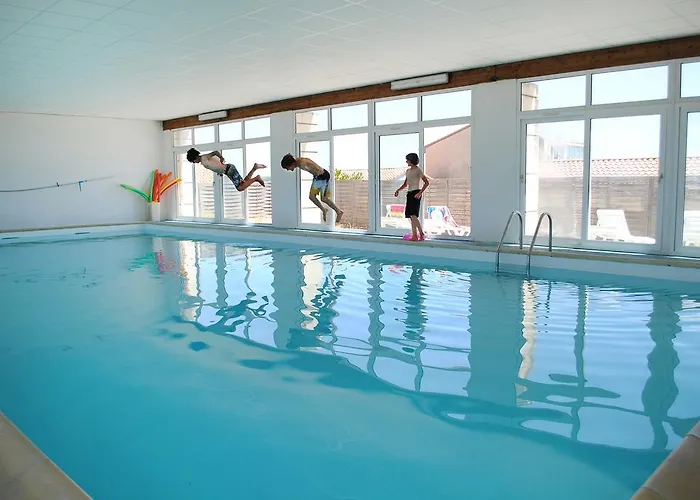 Aparthotel Goelia Les Gourbets 3*